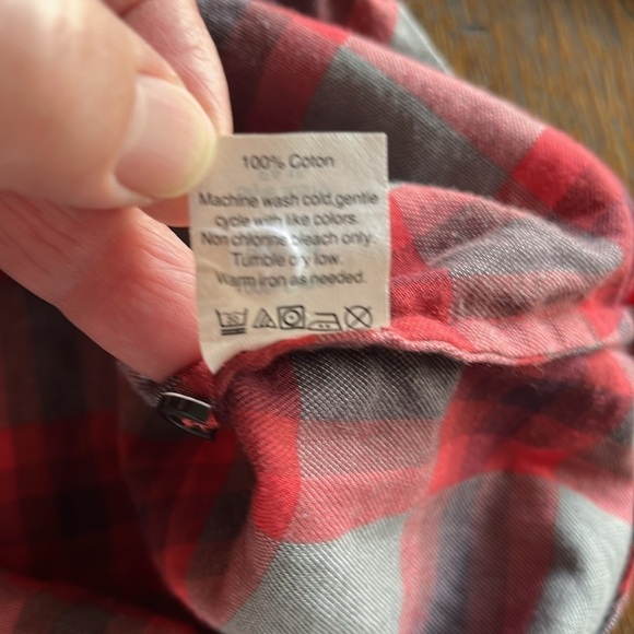 J.Crew Plaid Button-down Shirt Long Buttoned Sleeves Size Small Gray and Red - Picture 11 of 13